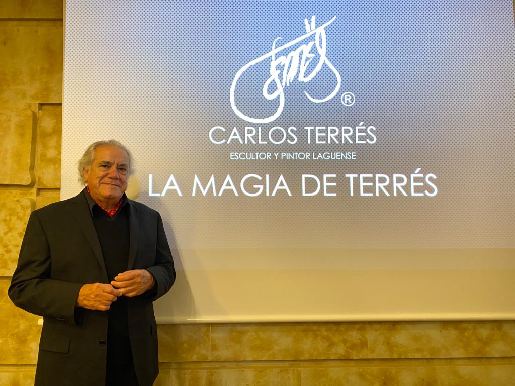 El escultor y pintor mexicano Carlos Terrés analiza su obra en la UPSA