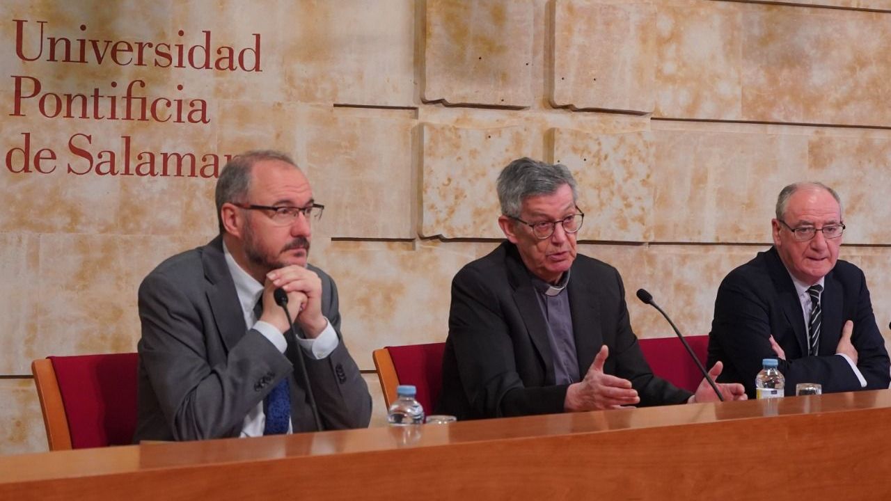 Las Conversaciones de Salamanca abordan el fenómeno de la Tradición, modo de transmisión de la revelación divina