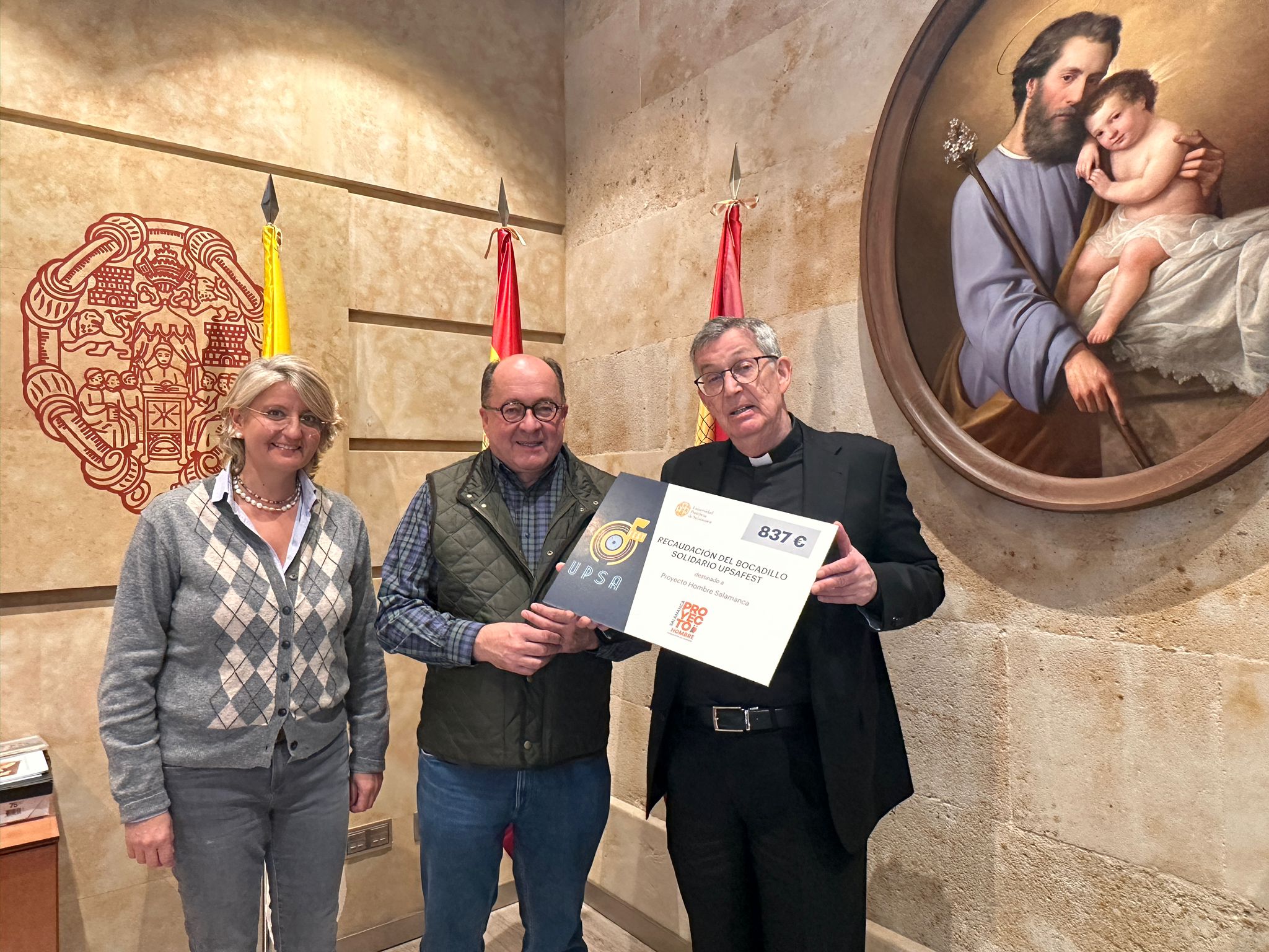 La Universidad dona 837 euros a Proyecto Hombre Salamanca