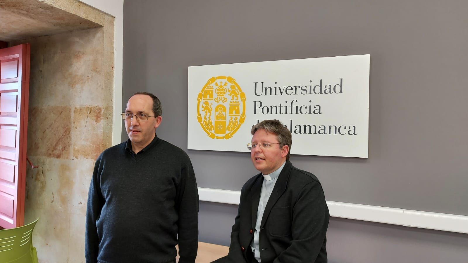 Justo y Hernández participan en el Simposio ‘Por una Teología Fundamental del Sacerdocio’ en Roma