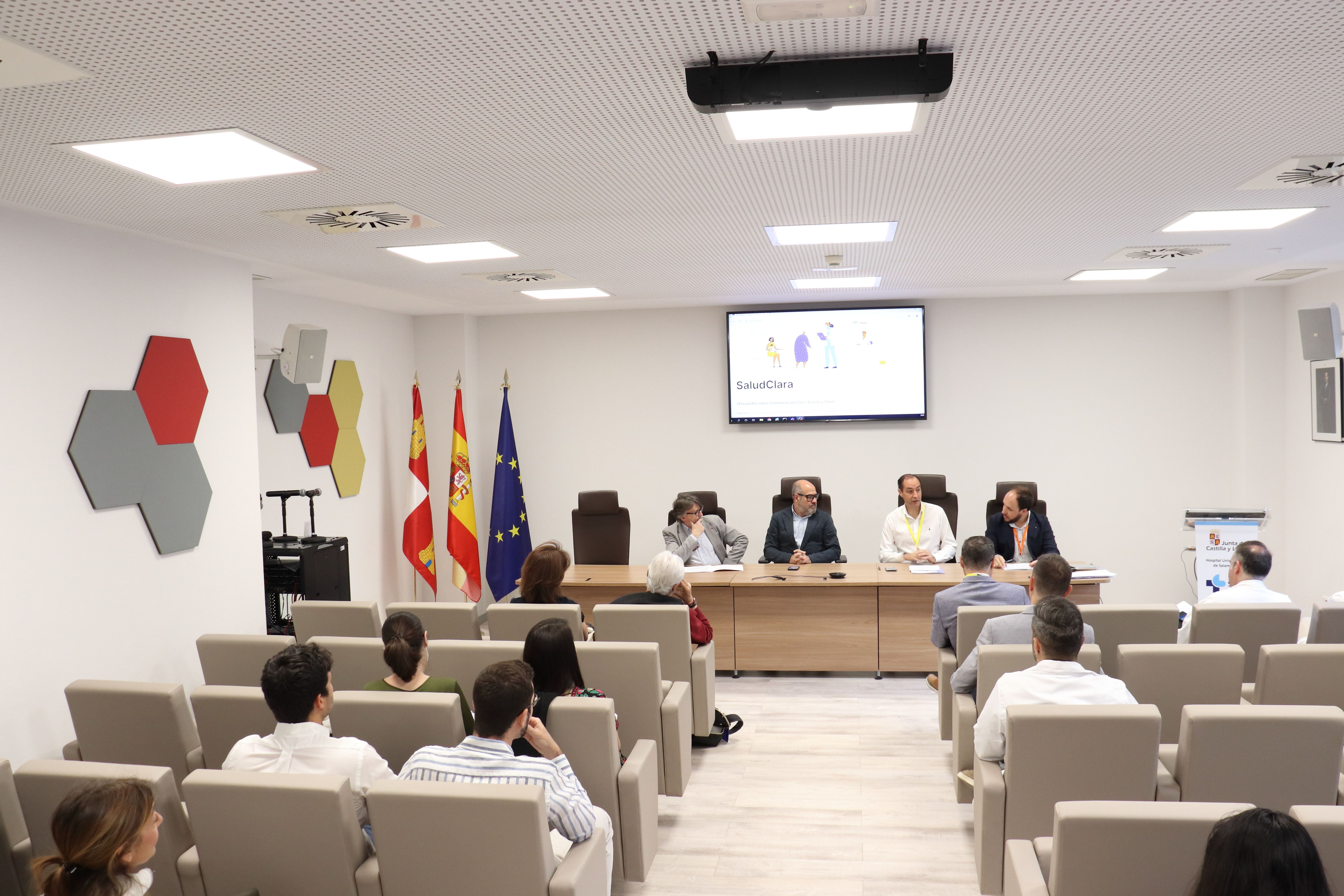 La Facultad de Comunicación y el CAUSA celebran el I Encuentro sobre ‘Comunicación Clara, Diseño y Salud’