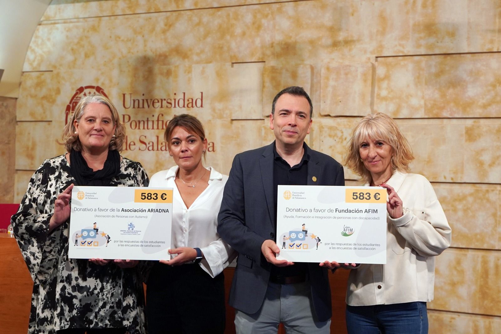 La UPSA entrega a dos ONG una donación fruto de la participación de los  estudiantes en las encuestas de satisfacción con la calidad docente y la Universidad