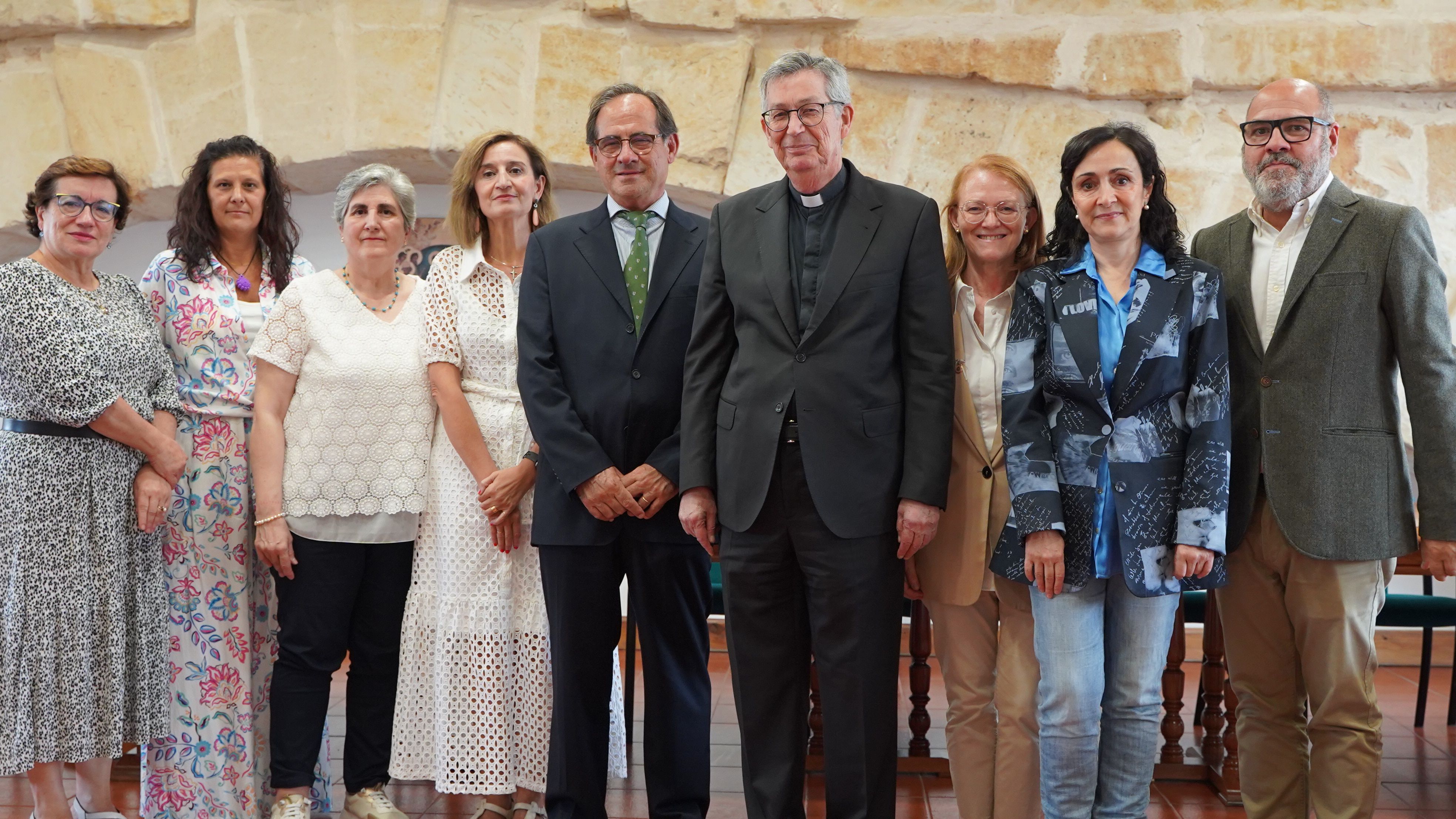 El relato ‘El mundo desde mi ventana’, ganador del XXIV Certamen de Relatos Cortos de la Fundación Vargas-Zúñiga y Pérez-Lucas