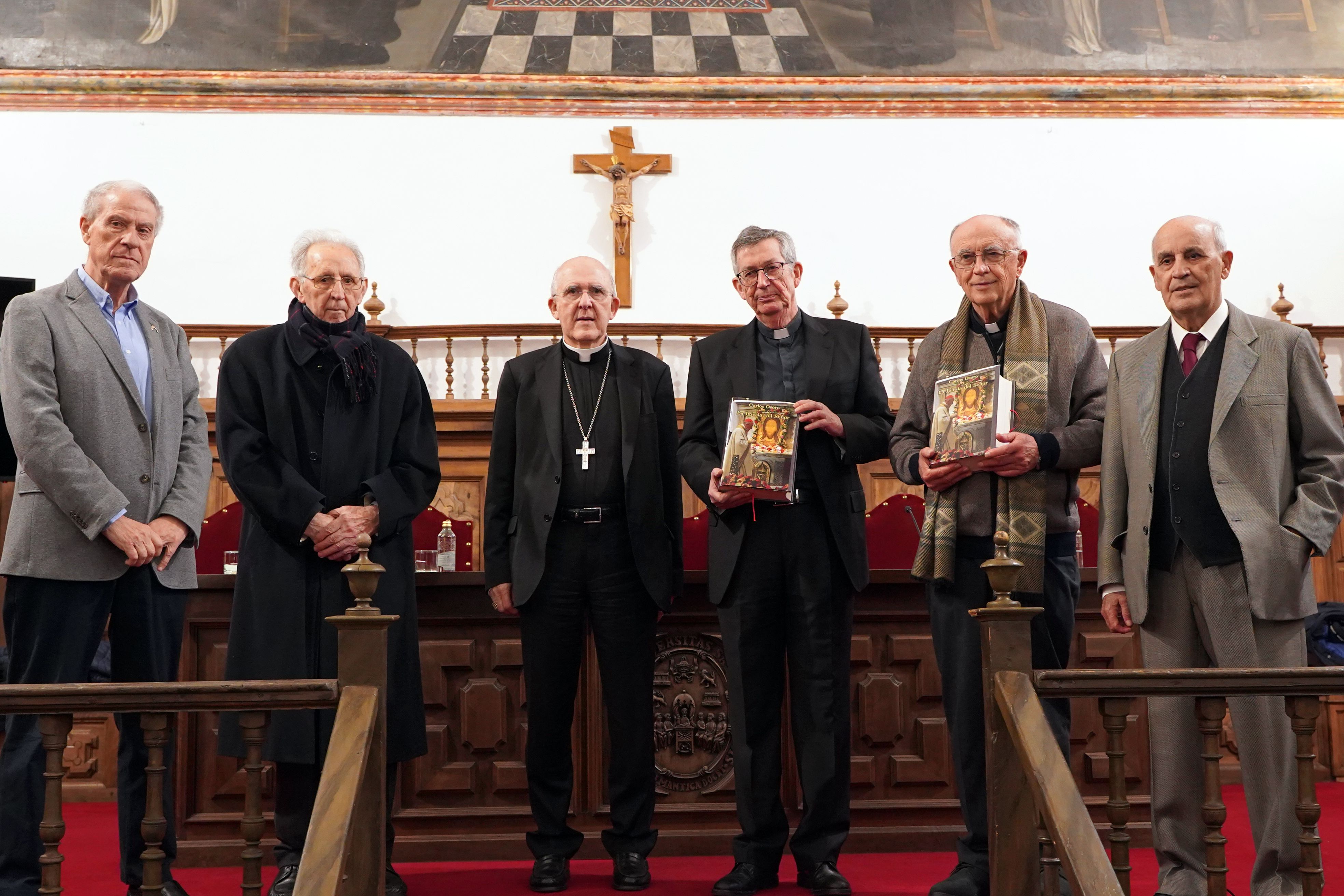 El cardenal Carlos Osoro presenta en la UPSA la antología-homenaje ‘La Iglesia del Señor’