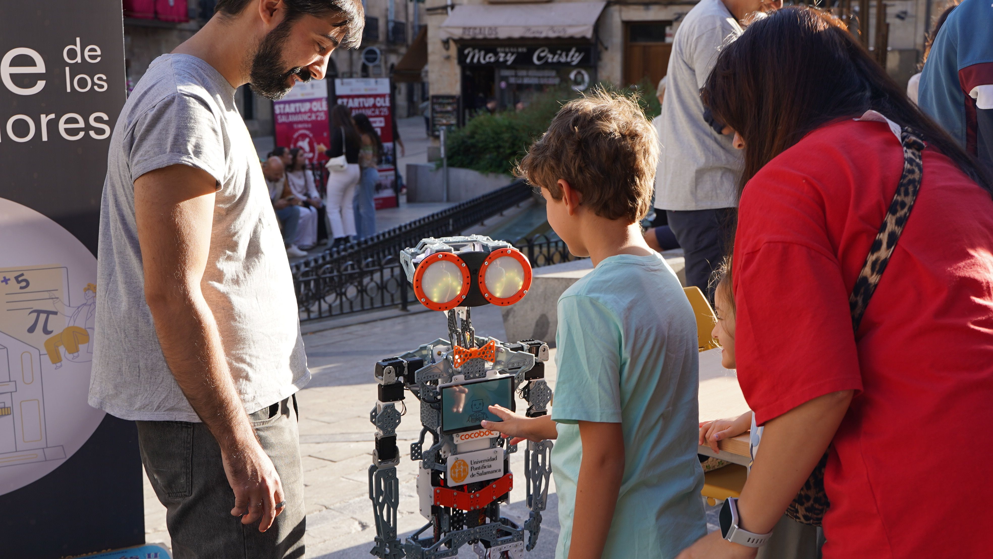 La UPSA celebra la Noche Europea de los Investigadores con actividades para todos los públicos en la calle