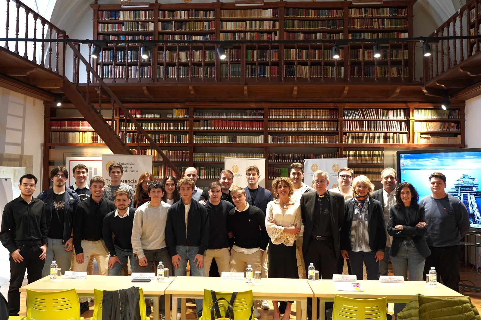 El proyecto YubiResi, dirigido a gestionar residencias universitarias, gana la primera edición ‘UPSA Emprende’