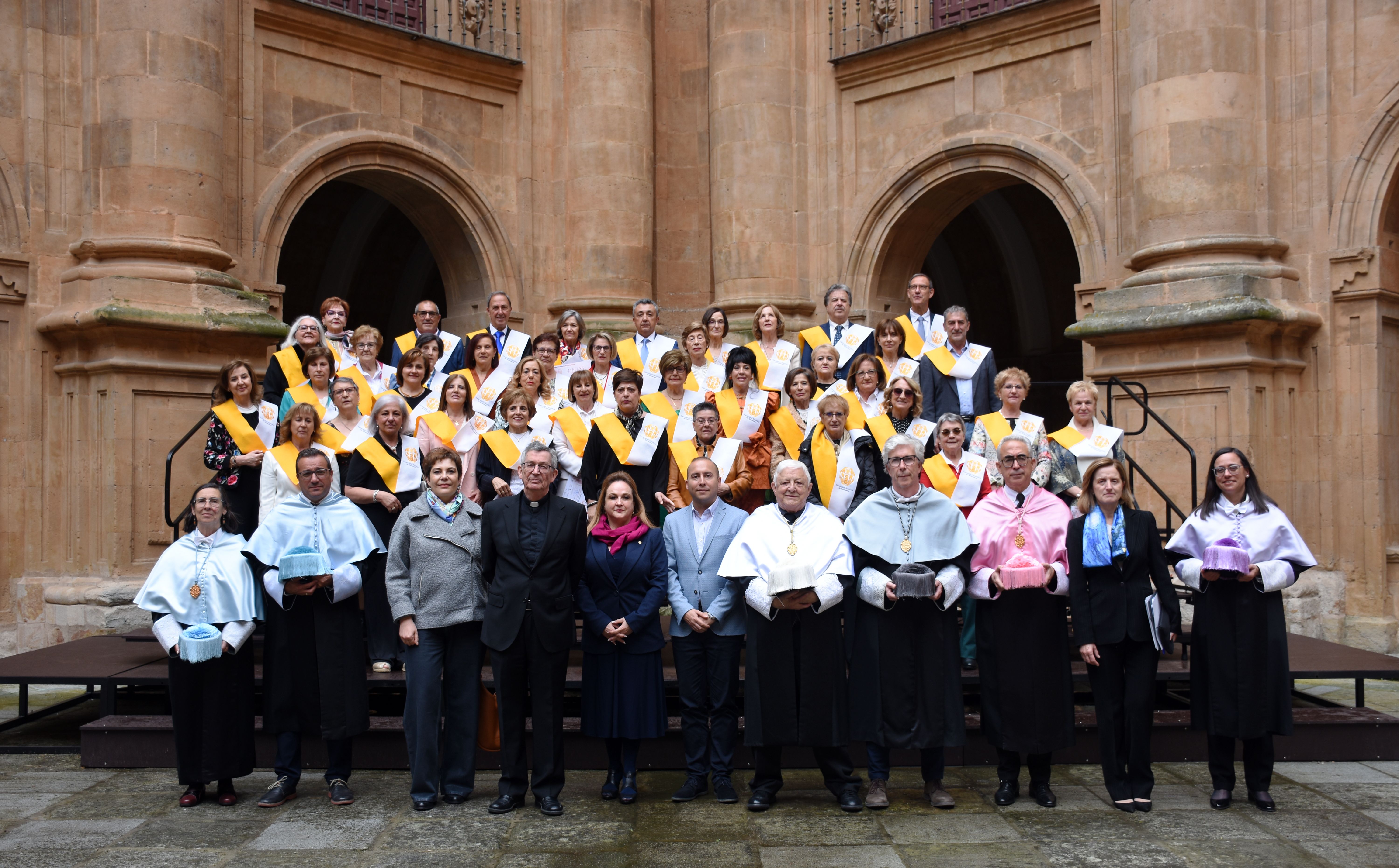 El Programa Interuniversitario de la Experiencia de Castilla y León-UPSA celebra su ceremonia de fin de curso