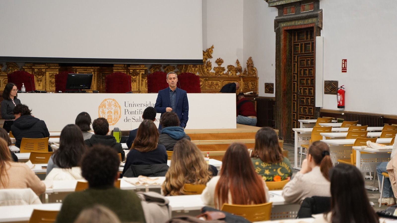 Bienvenida a 75 estudiantes internacionales en el segundo semestre