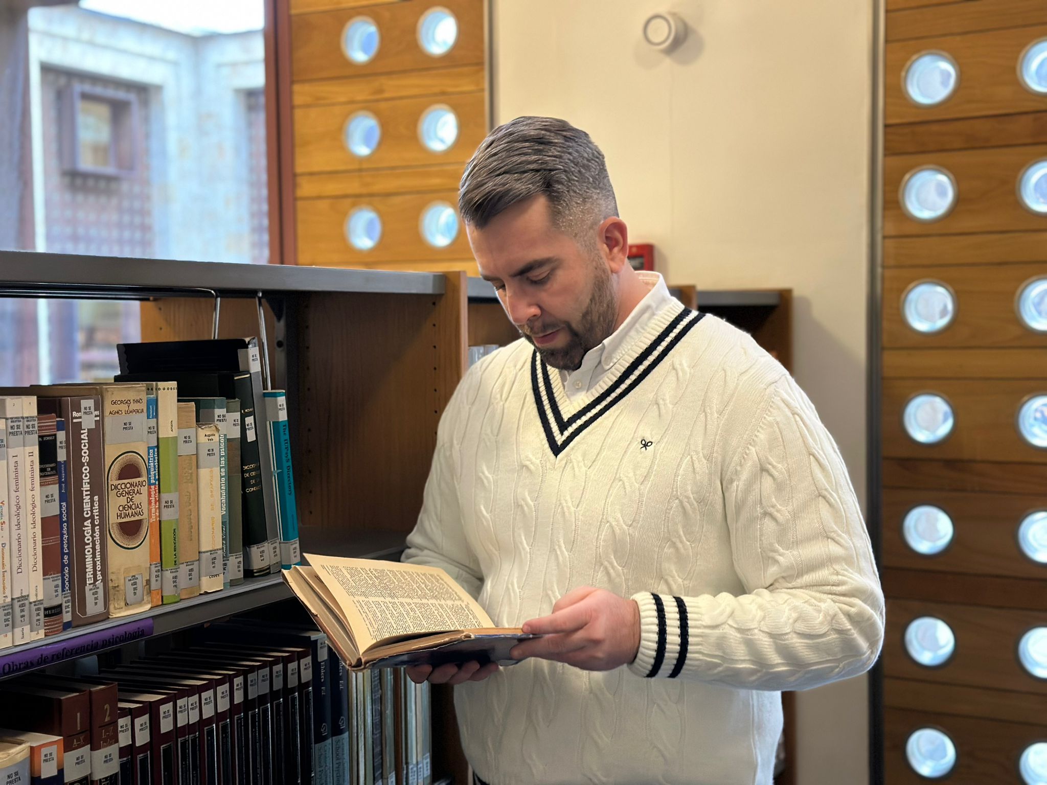 Jesús Barroso González: “La divulgación educativa en redes permite el acceso a información actualizada y promueve el interés por la innovación”