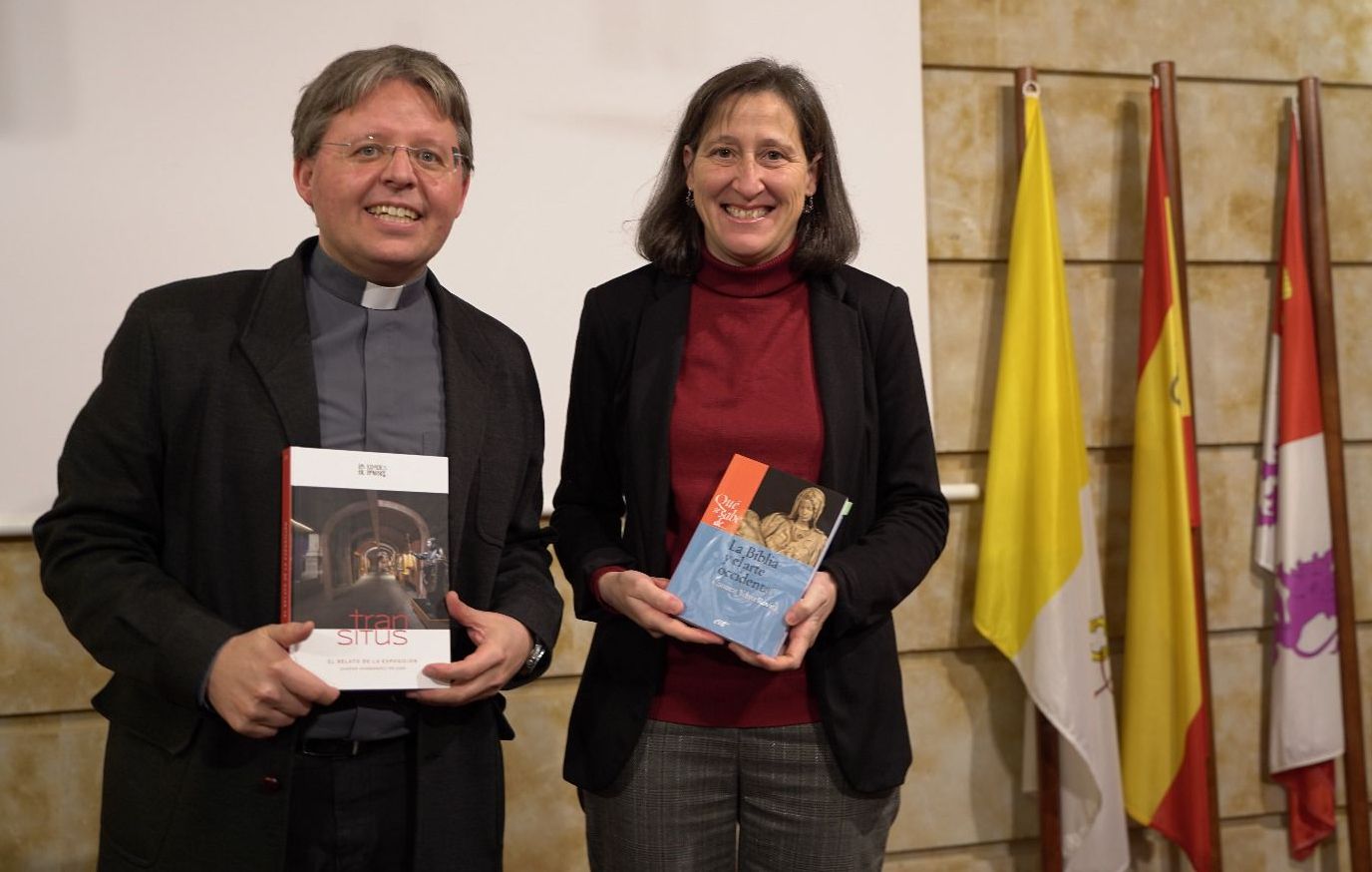 Teología presenta las últimas obras de los profesores Carmen Yebra y Gaspar Hernández