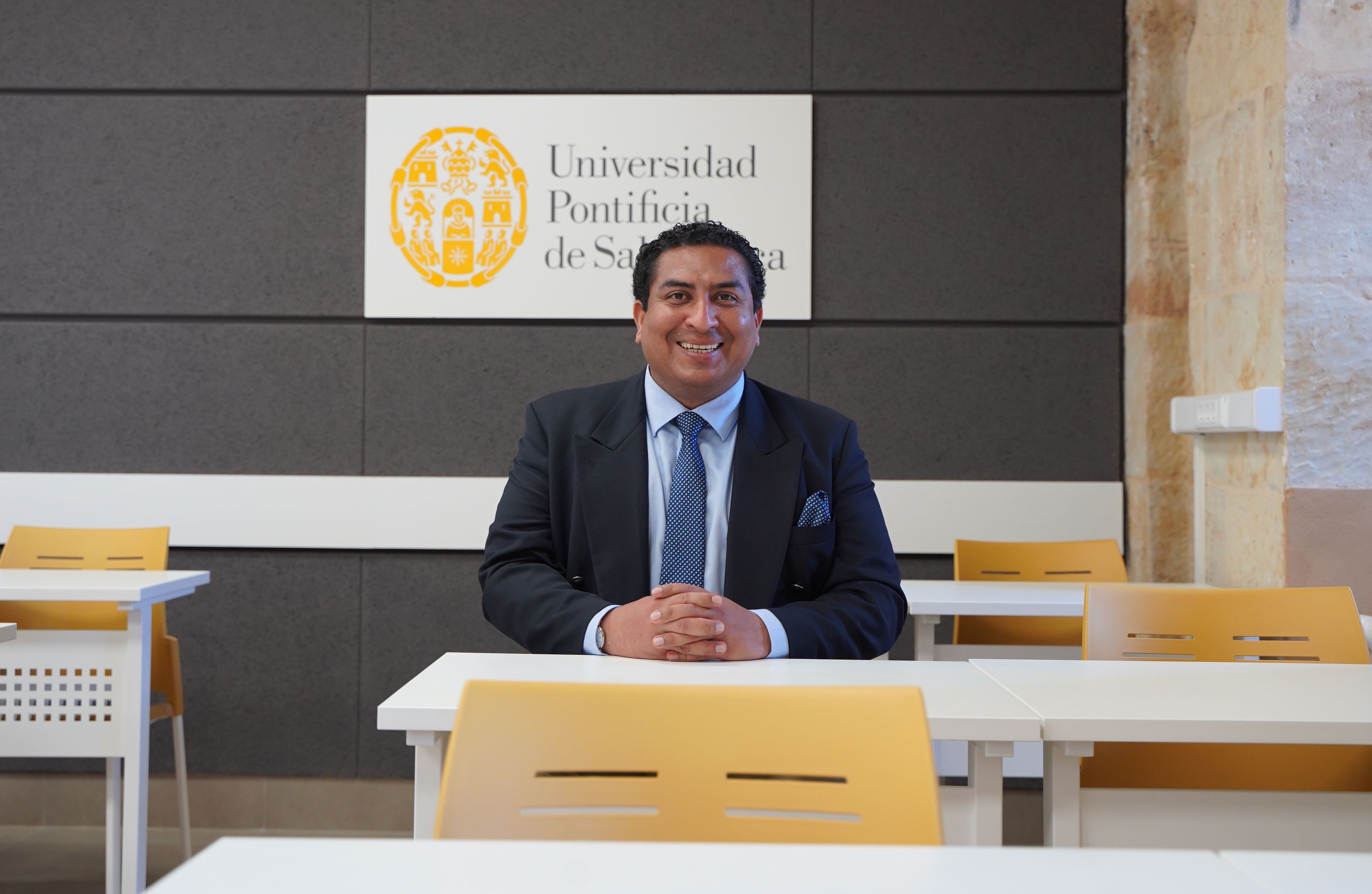 Mario Torres Jarrín: “En el ciberespacio no existen fronteras, normas, ni gobernanza, de ahí la necesidad de crear normas internacionales que lo regulen”