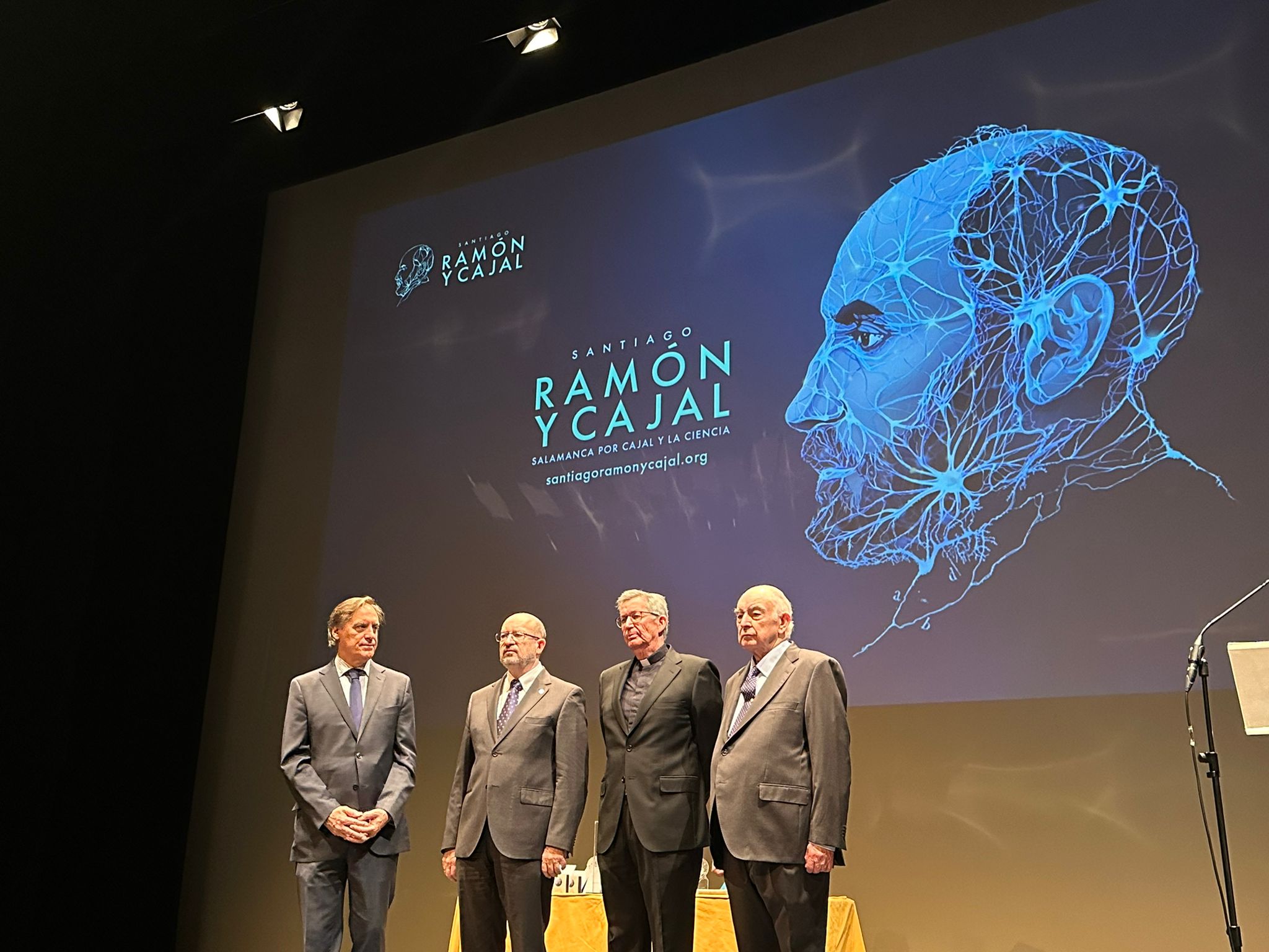 El Rector destaca el papel de la Filosofía como base para la aportación de Santiago Ramón y Cajal a la Ciencia