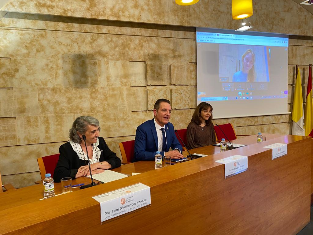 La UPSA recuerda la aportación de Etty Hillesum y su camino de conversión religiosa