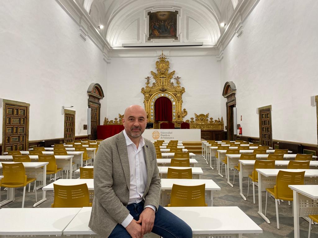 Francisco José Udaondo: “El Coro Tomás Luis de Victoria está tejido de emociones que nos acompañarán siempre”