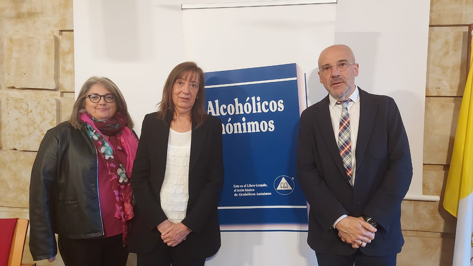 Alcohólicos Anónimos celebra su 88 aniversario con una mesa redonda sobre el programa de recuperación