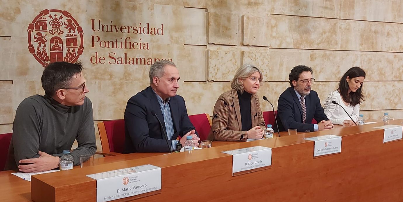 UPSA, AECC y un equipo de sanitarios presentan dos novedosos programas sobre ejercicio físico y cáncer