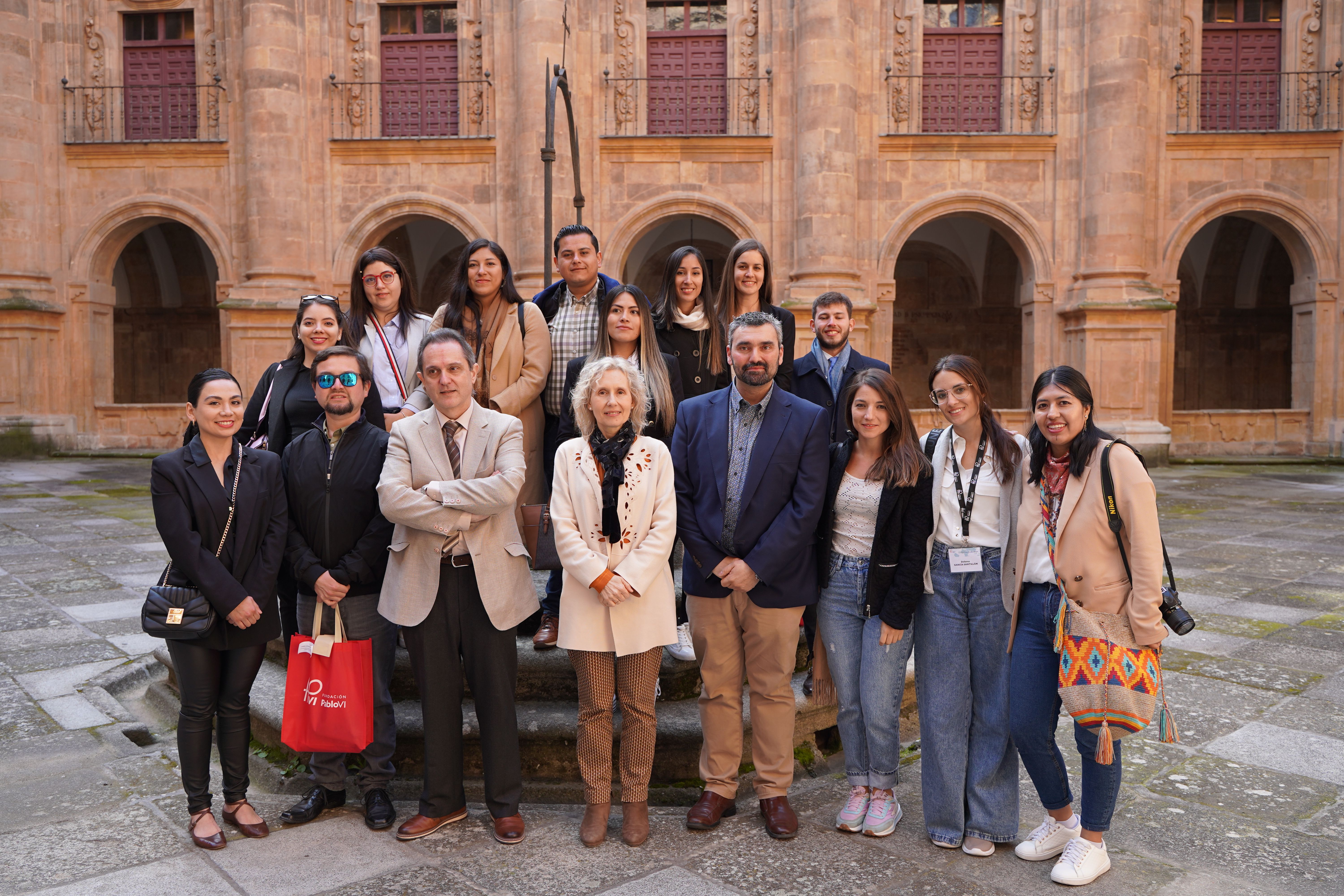 Estudiantes del V Programa de Liderazgo Iberoamericano en España de la Fundación Pablo VI visitan la UPSA