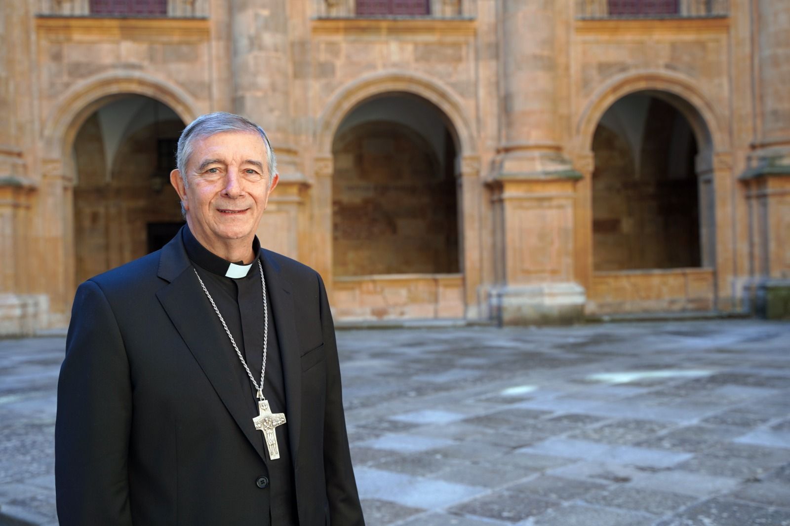 Entrevista al Gran Canciller, Mons. José Luis Retana