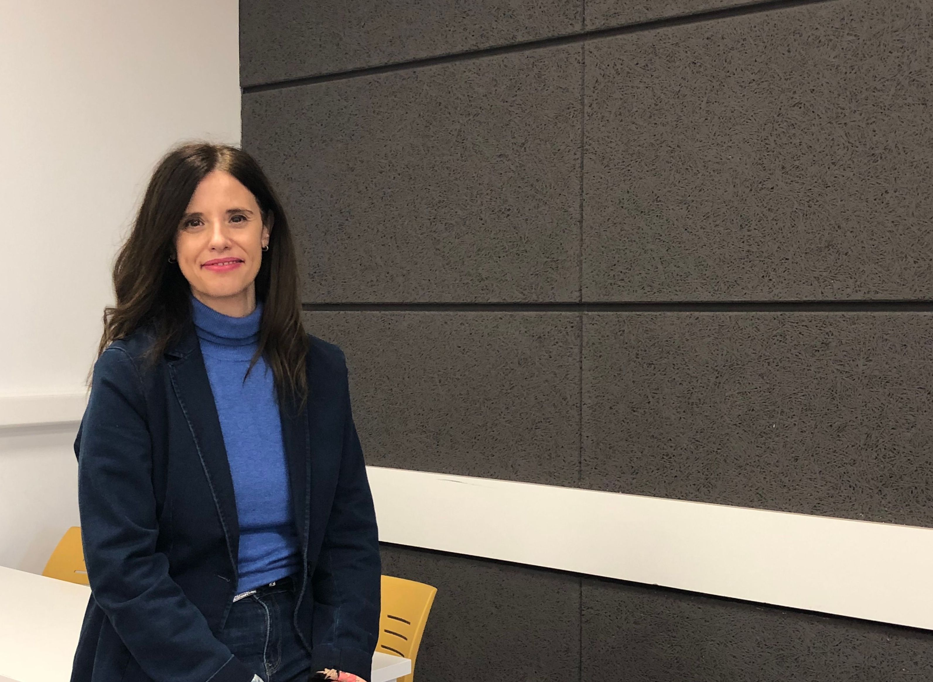 Nuria Quintana: “La televisión es una institución básica para la democracia y su papel informativo es innegable”